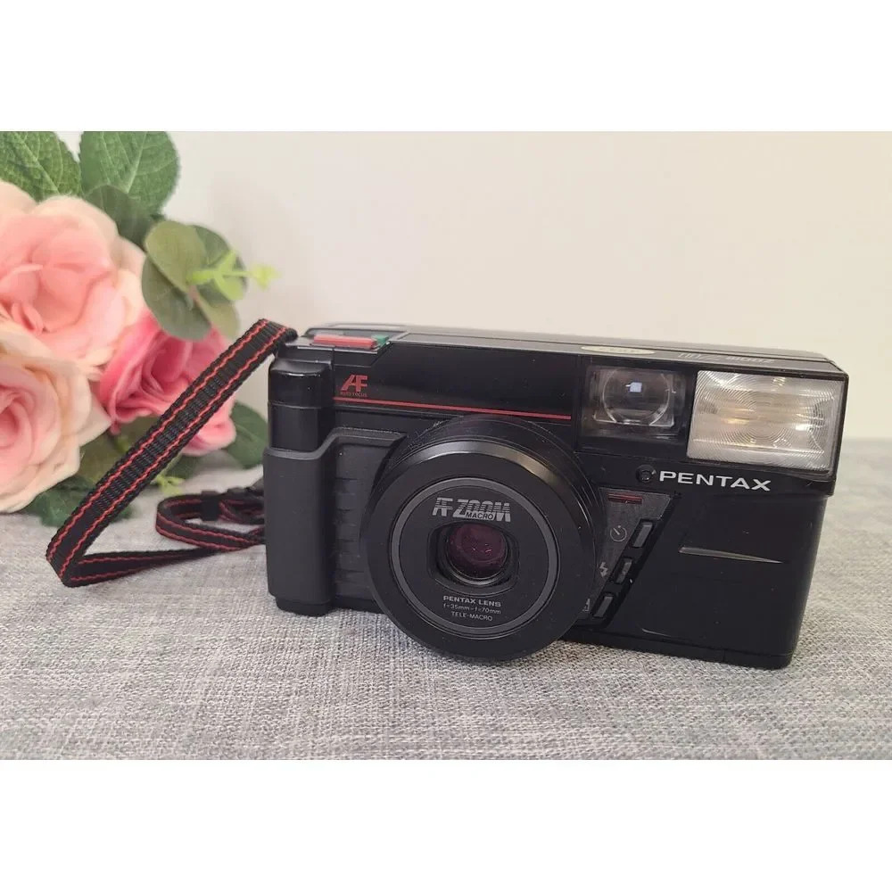 Vintage PENTAX 35MM AF Zoom 70mm Flash Point & Shoot Camera, For Parts Or Repai